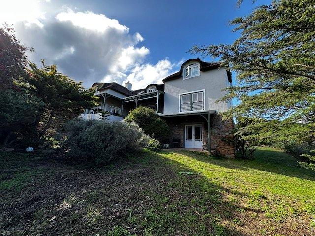 7 Bedroom Property for Sale in Crofters Valley Western Cape